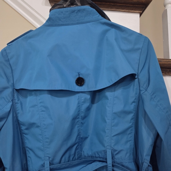 Burberry Vibrant Blue Trench Coat - Picture 10 of 12